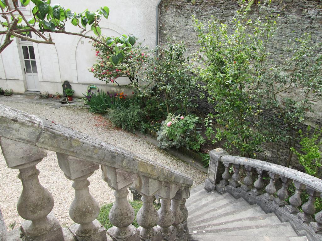 Chambre D'Hotes Marchand Angers Exterior foto