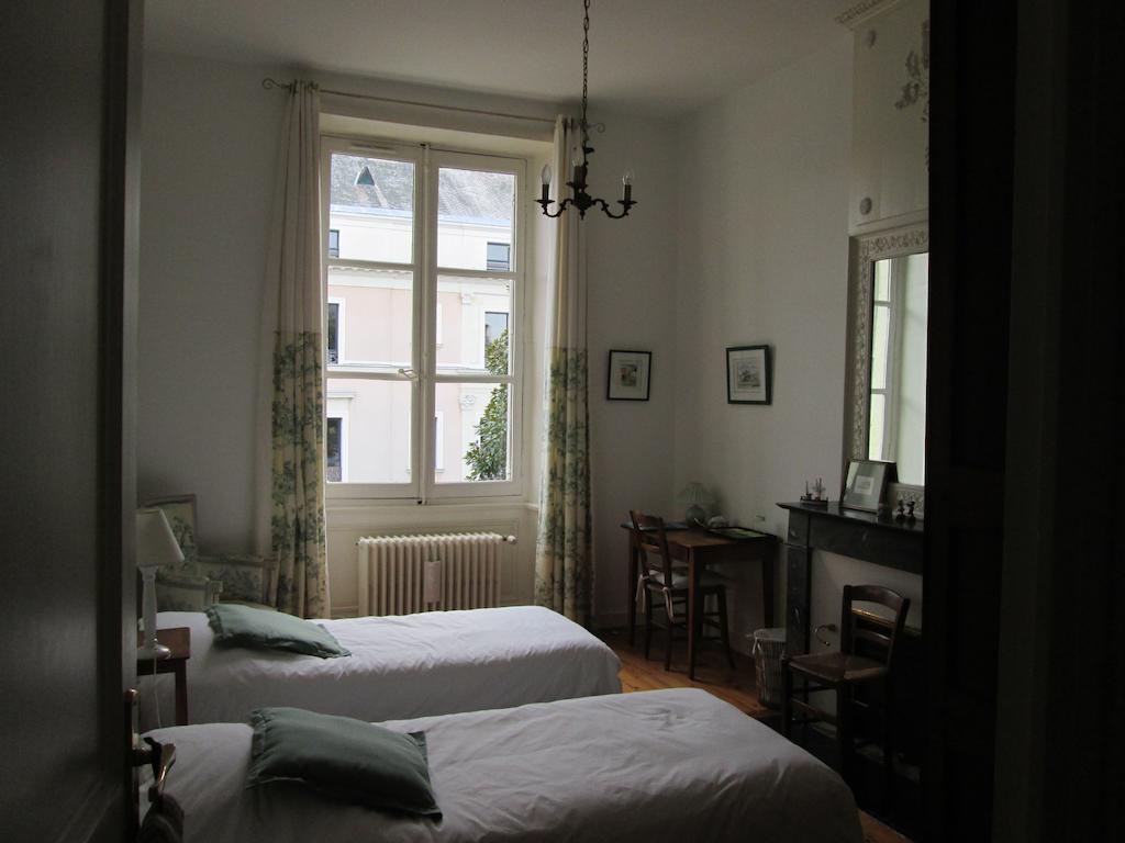 Chambre D'Hotes Marchand Angers Cameră foto